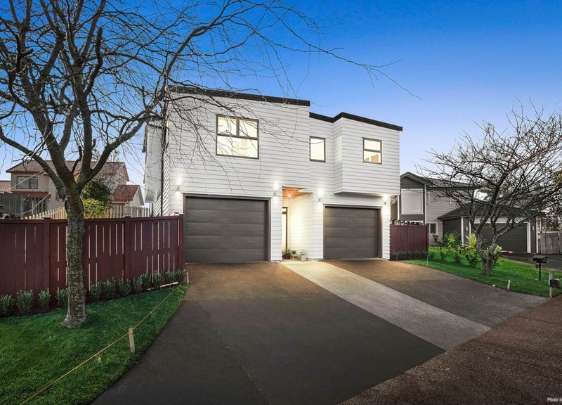 42 Coventry Way, Long Bay, Auckland - Carousel 1