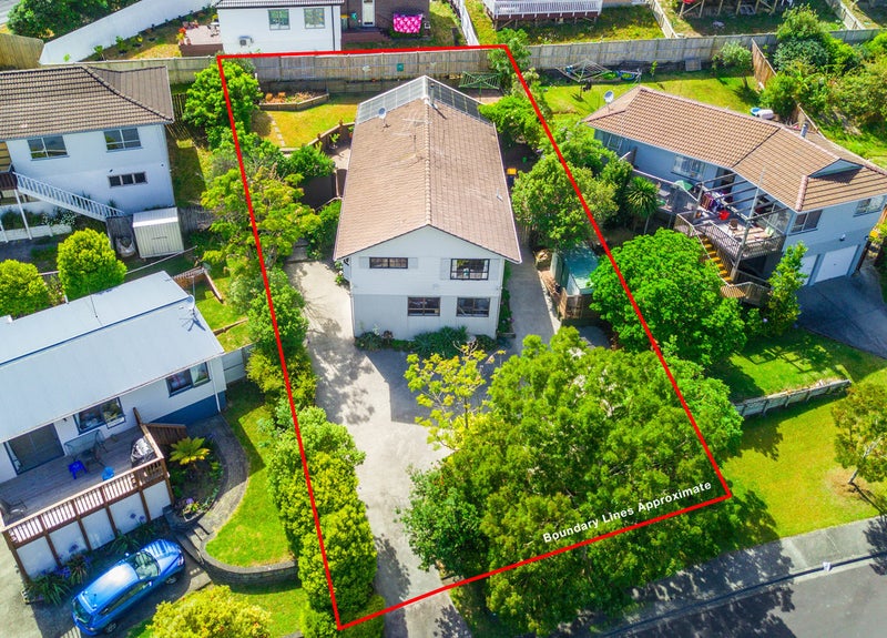 57 Santiago Crescent, Unsworth Heights, Auckland - Carousel 1