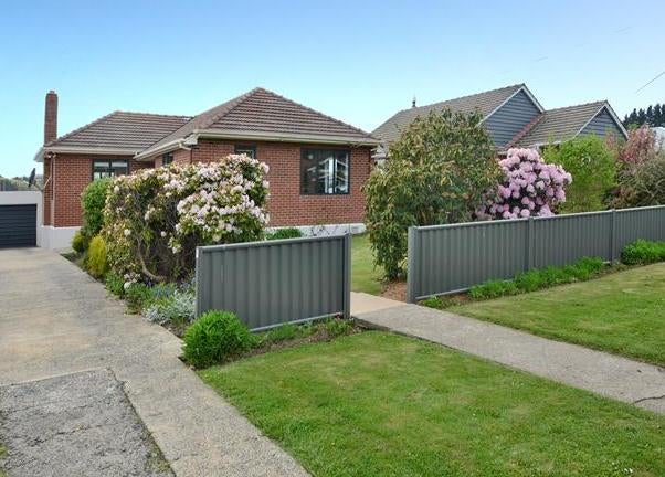16 Thoreau Street, Concord, Dunedin - Carousel 1