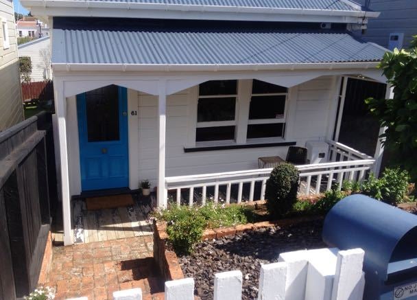 61 Te Wharepouri Street, Berhampore, Wellington - Carousel 1