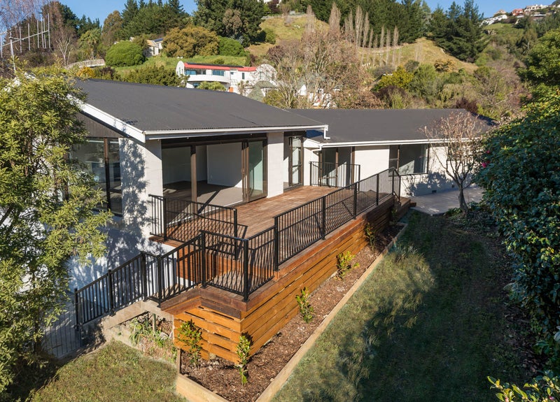 27 Gunns Crescent, Cashmere, Christchurch - Carousel 1