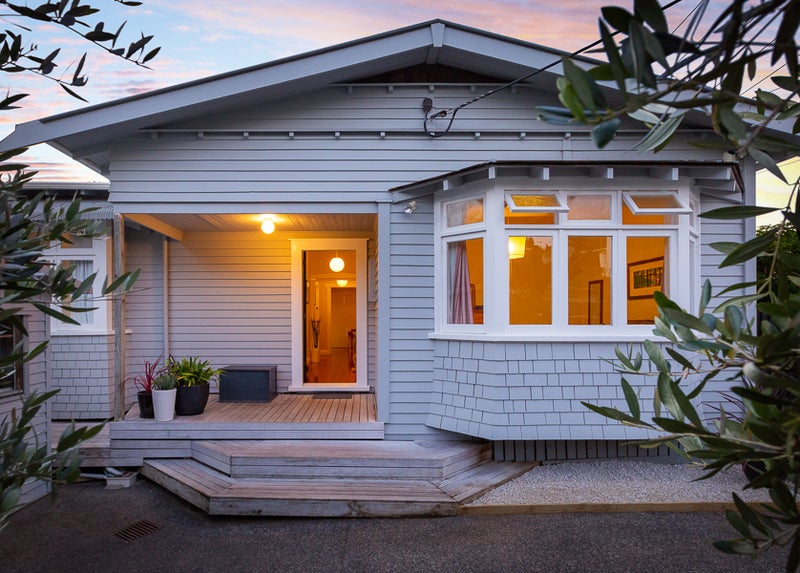 3/2 Merwood Lane, Devonport, North Shore City - Carousel 1