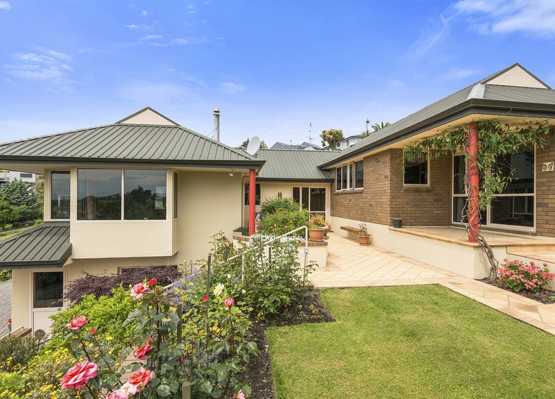 20 Happy Home Road, Westmorland, Christchurch - Carousel 1