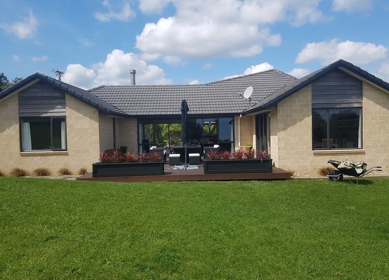 403 Oaia Road, Waimauku - Carousel 1