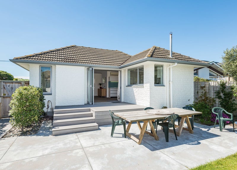 515 Marine Parade, South New Brighton, Christchurch - Carousel 1