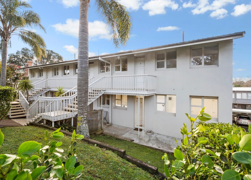 13E Emmett Street, Herne Bay, Auckland - Carousel 1