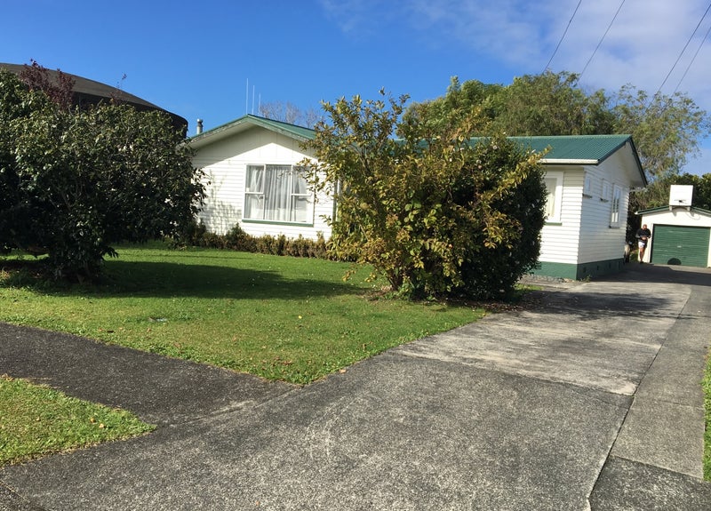 8 Cobham Place, Tikipunga, Whangarei - Carousel 1