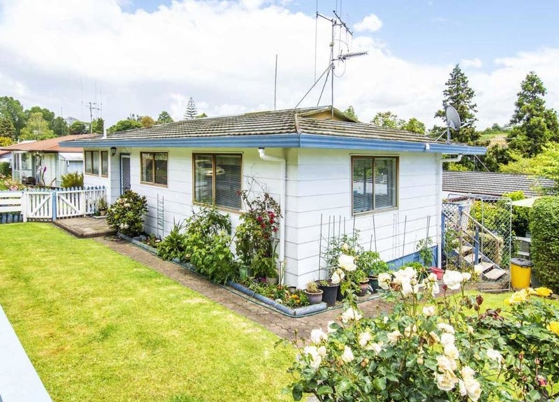 22A Burns Street, Gate Pa, Tauranga - Carousel 1