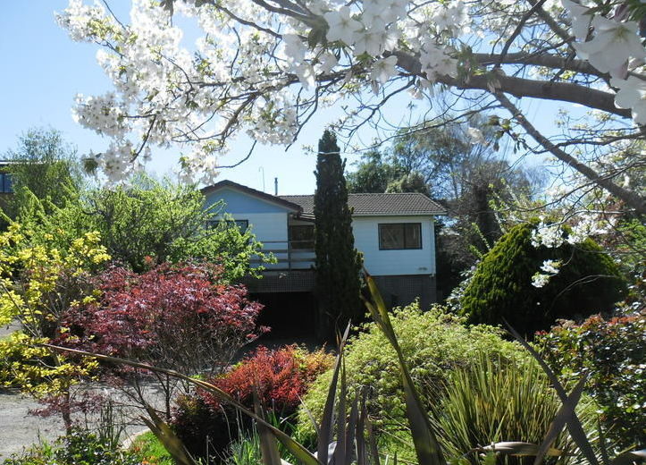 87A KIWI RD, RAUMATI BEACH, PARAPARAUMU - Carousel 1