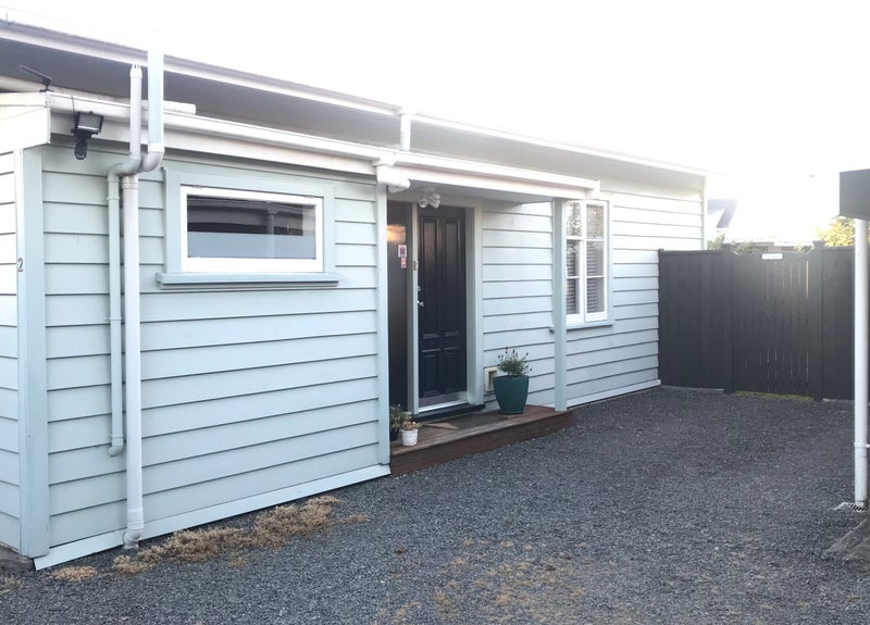 2/235 WATERLOO RD, Hutt Central, Lower Hutt - Carousel 1