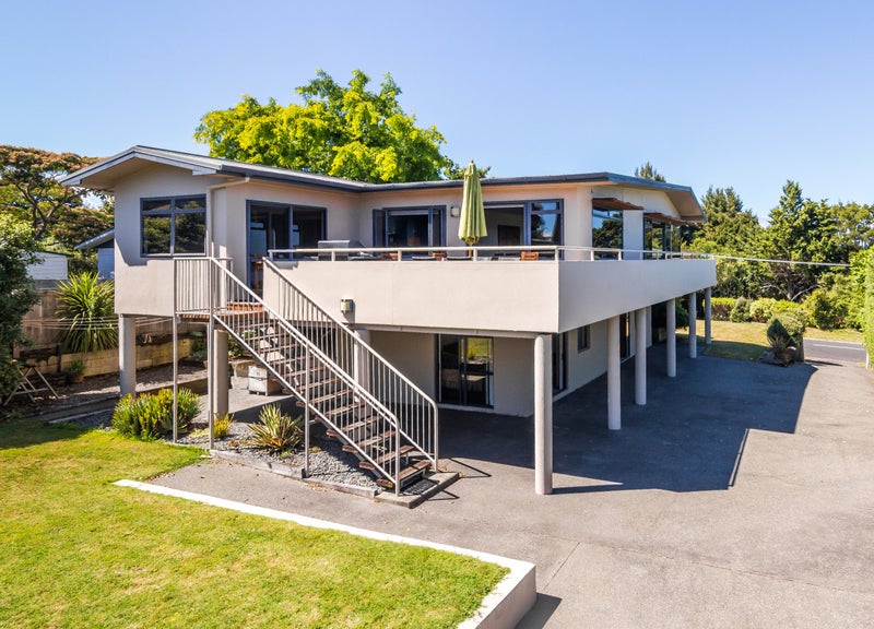 36 Ingle Avenue, Waipahihi, Taupo - Carousel 1