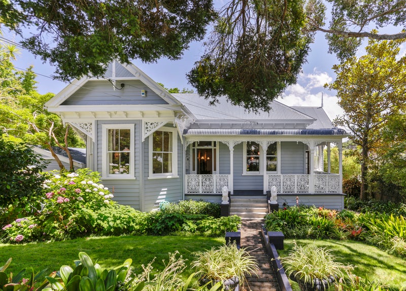 12 Maritime Terrace, Birkenhead, Auckland - Carousel 1
