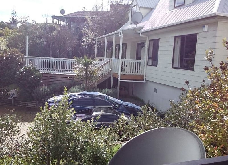 72 Hadfield Street, Beach Haven, Auckland - Carousel 1