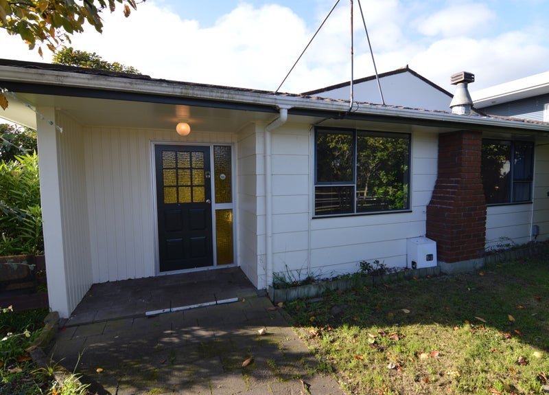 79A Martin Road, Paraparaumu Beach, Paraparaumu - Carousel 1