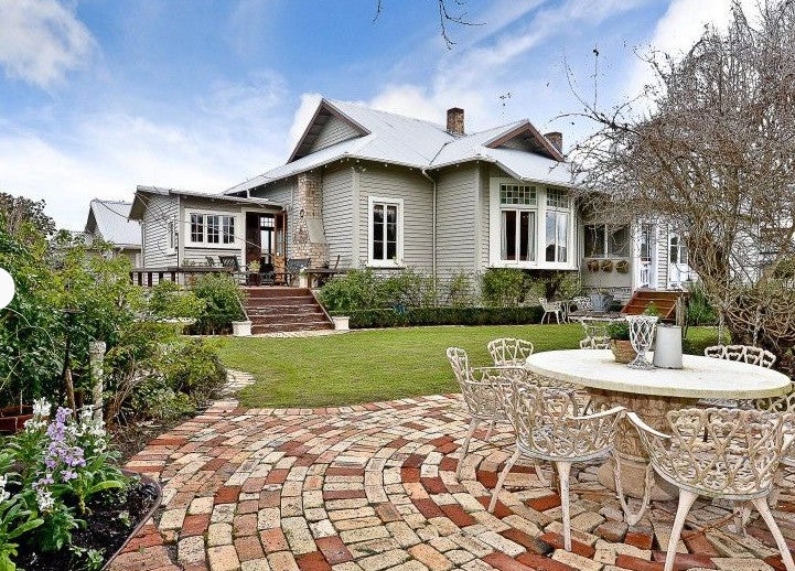 28 O'Neill Street, Claudelands, Hamilton - Carousel 1