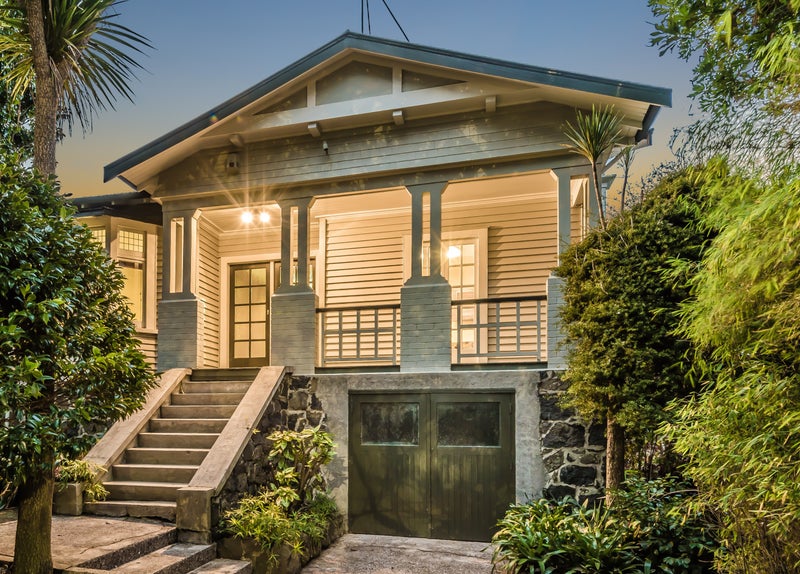 590 Mount Albert Road, Royal Oak, Auckland - Carousel 1