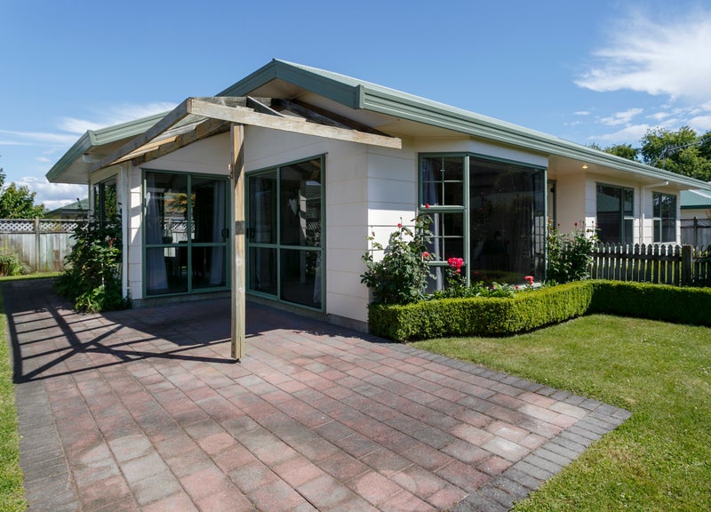 6 Brentwood Avenue, Nukuhau, Taupo - Carousel 1