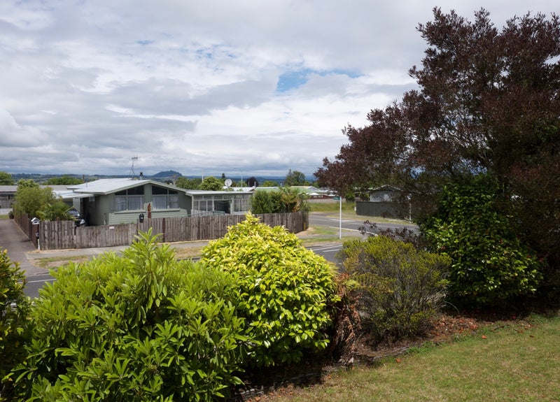 160 Acacia Bay Road, Nukuhau, Taupo - Carousel 1