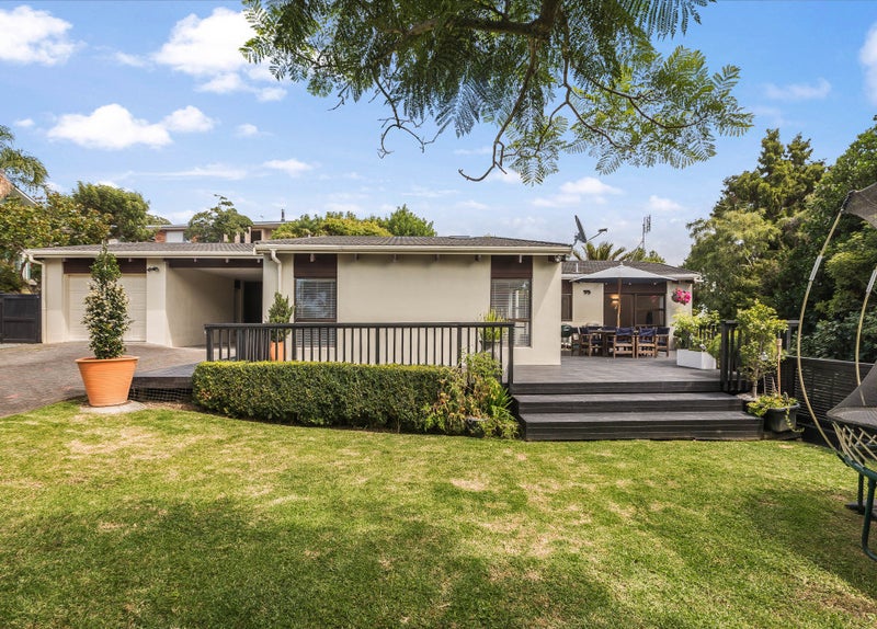 6 Ponui Place, Mairangi Bay, Auckland - Carousel 1