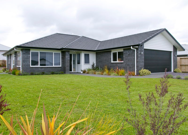 8 Royal Coachman Drive, Nukuhau, Taupo - Carousel 1