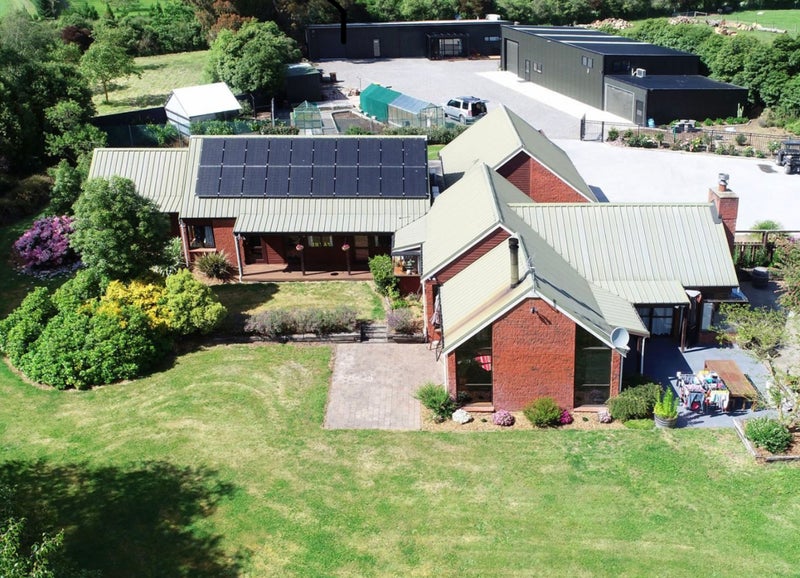 484 Weedons Ross Road, Christchurch - Carousel 1