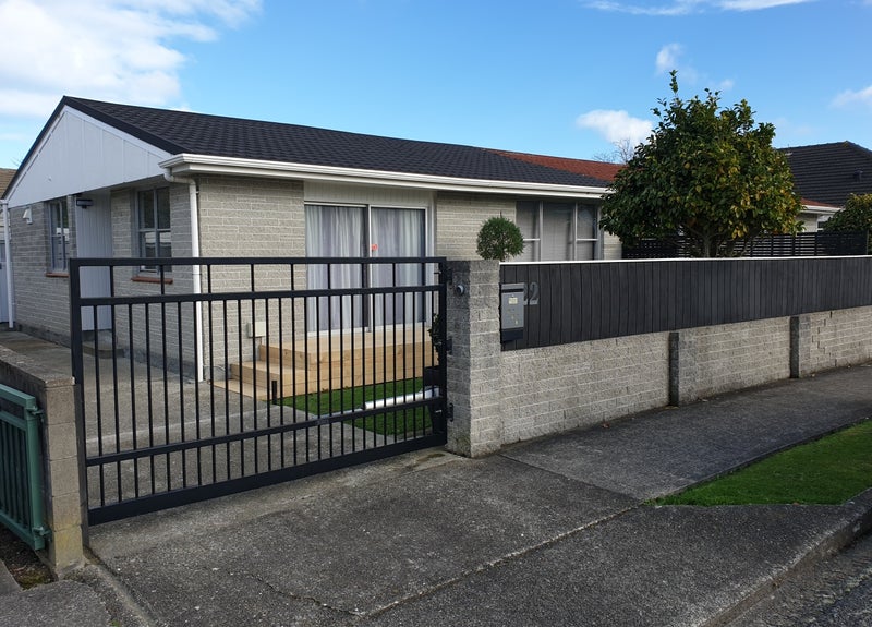 22 Pinny Avenue, Epuni, Lower Hutt - Carousel 1