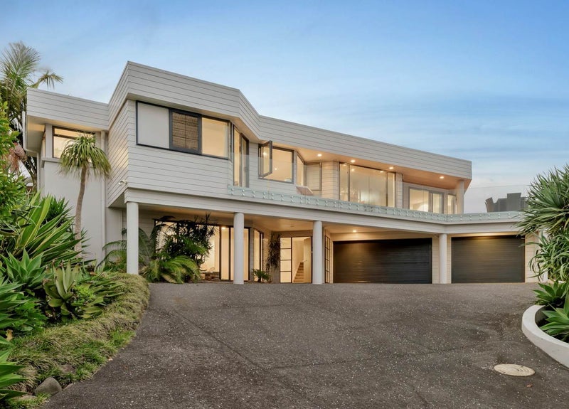 210 Sandspit Road, Shelly Park, Auckland - Carousel 1