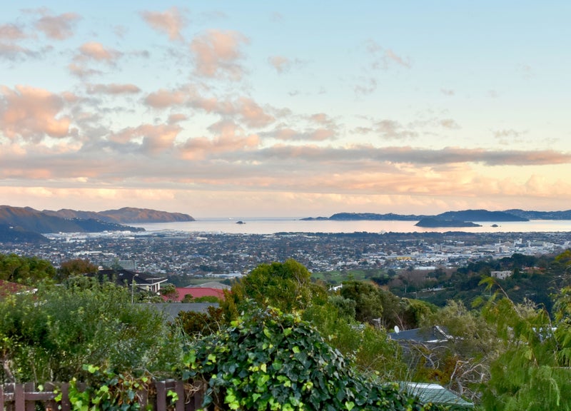 9 Taieri Crescent, Kelson, Lower Hutt - Carousel 1