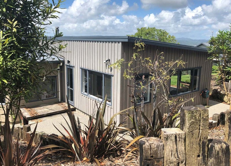 1729 Ponga Road, Papakura - Carousel 1