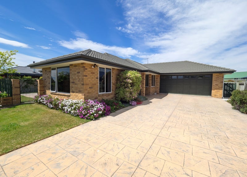 49 McMurdo Street, Tinwald, Ashburton - Carousel 1