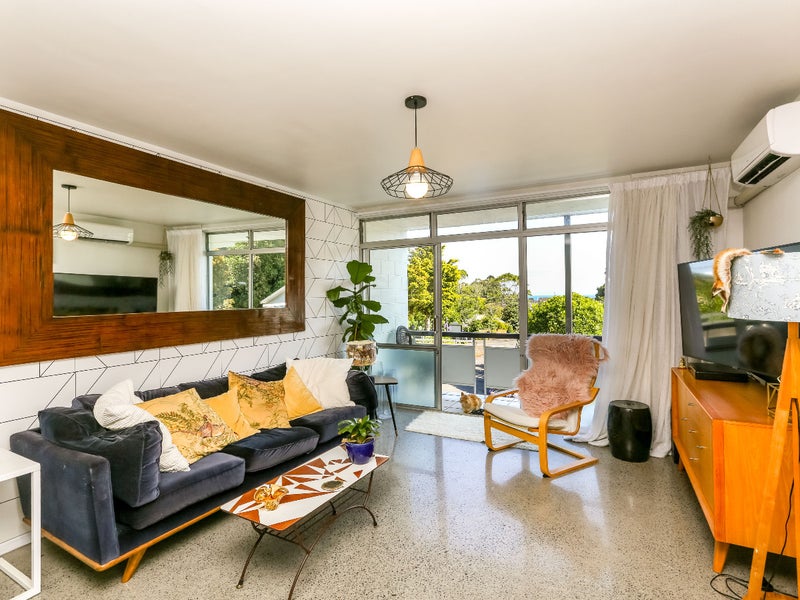 15/75 Carrington Street, Lower Vogeltown, New Plymouth - Carousel 1