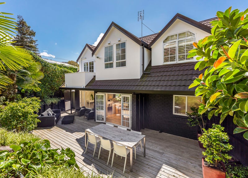 2/48 SEATON RD, Murrays Bay, Auckland - Carousel 1