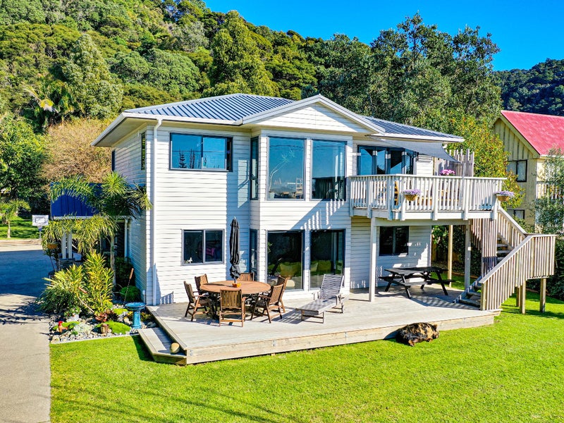 9 Pakeha Street, Matata, Whakatane - Carousel 1