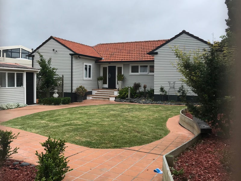 11 Jutland Road, Hauraki, Auckland - Carousel 1