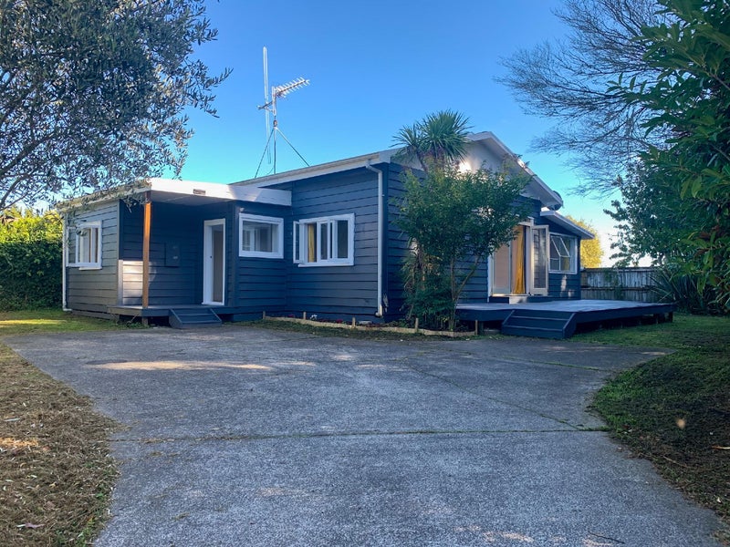 6 McConnell Lane, Chartwell, Hamilton - Carousel 1