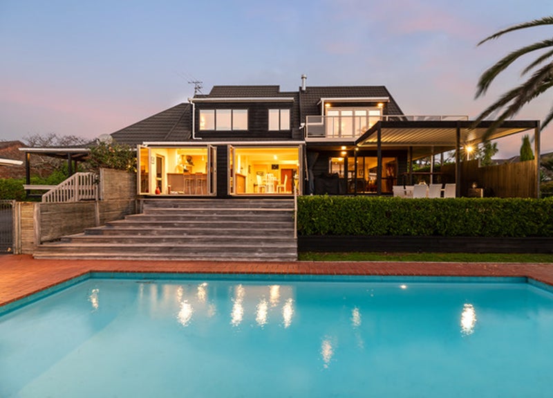 19 Marco Polo Avenue, Lynfield, Auckland - Carousel 1