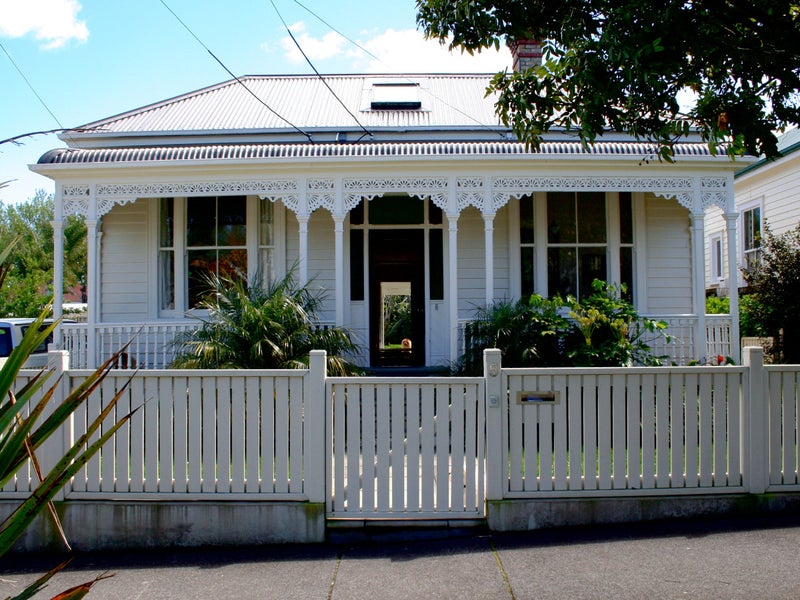 5 Wilton Street, Grey Lynn, Auckland - Carousel 1