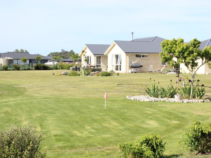 21 Northside Drive, Rangiora - Carousel 1