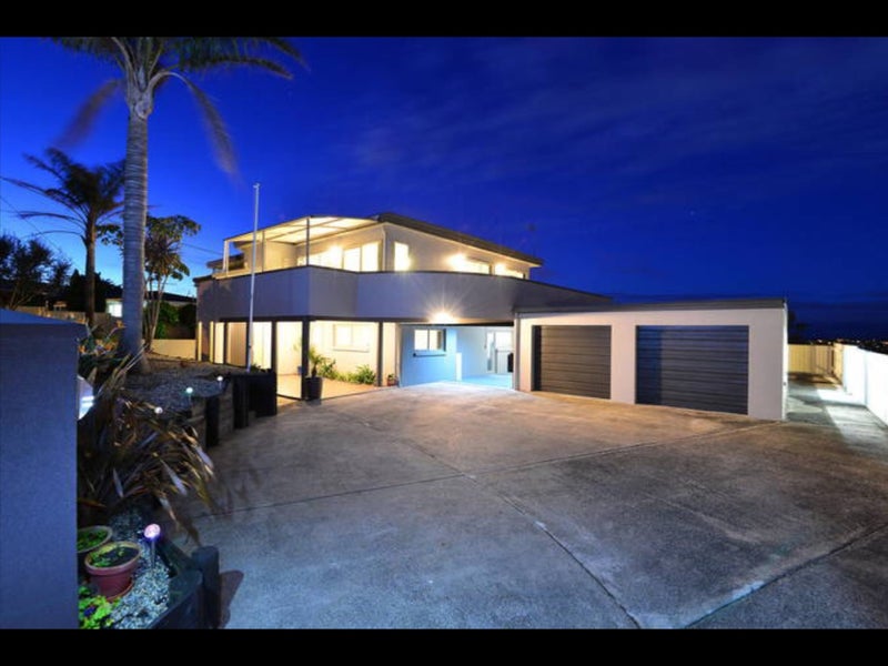 65 Wade River Road, Stanmore Bay, Whangaparaoa - Carousel 1