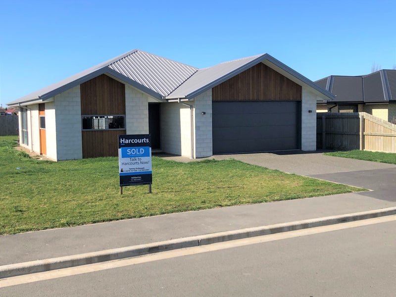14 Waterford Road, TINWALD, ASHBURTON - Carousel 1