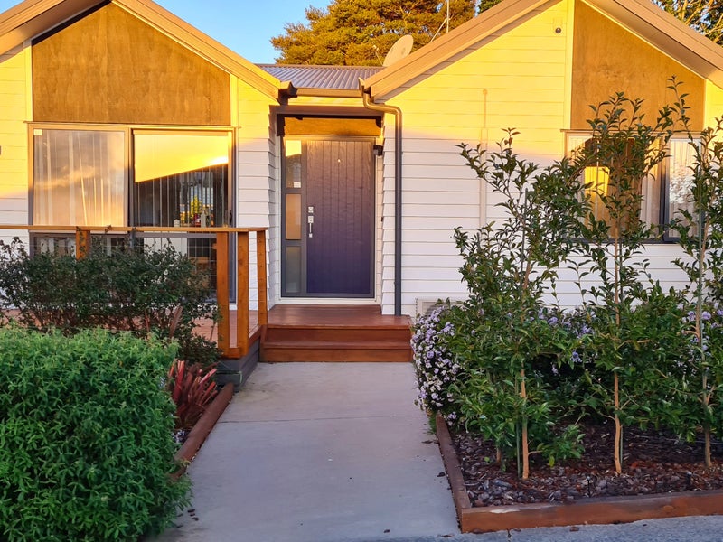 20B Merfield Street, Glen Innes, Auckland - Carousel 1