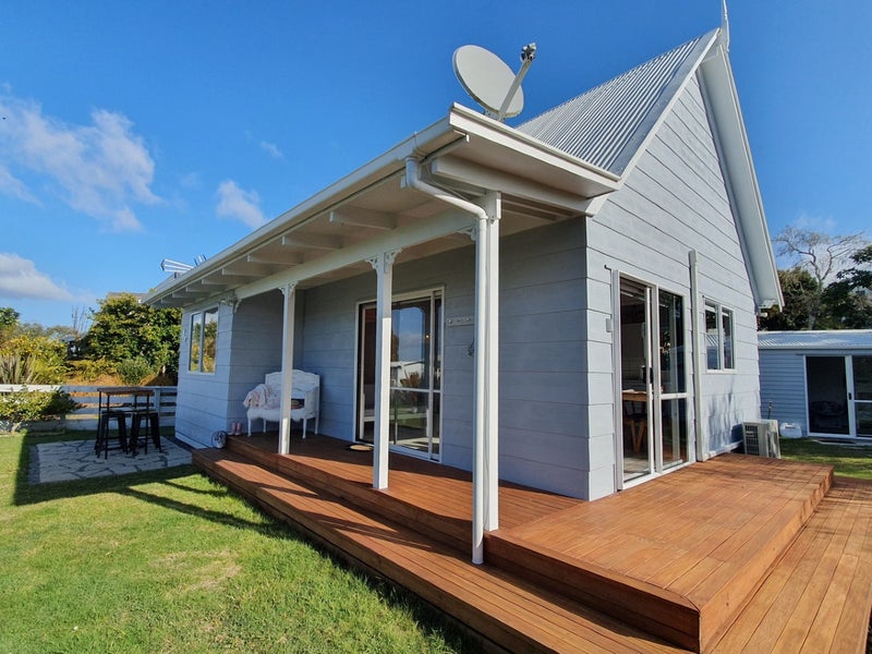 11 Kaimanawa Street, Omori - Carousel 1