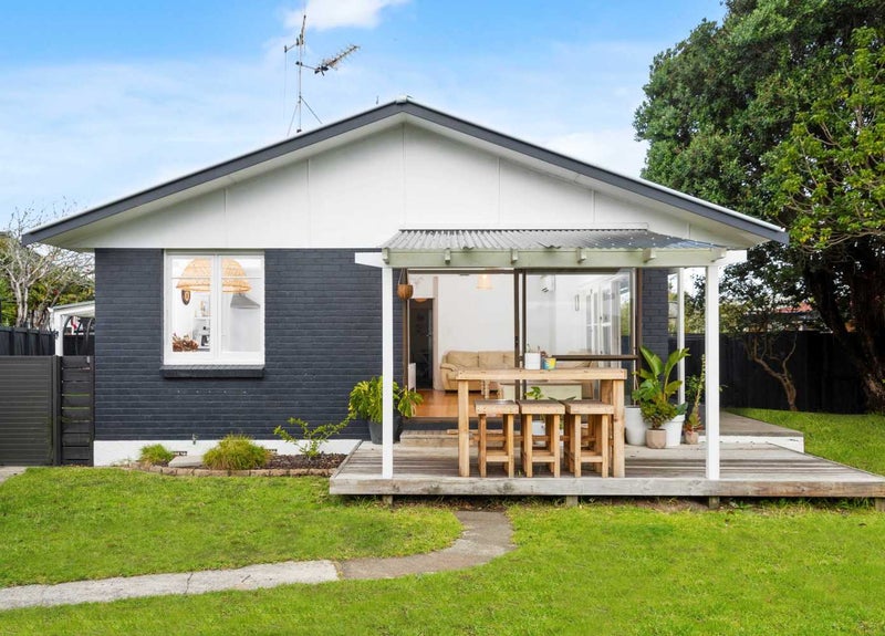 3 Golf Road, Mount Maunganui - Carousel 1
