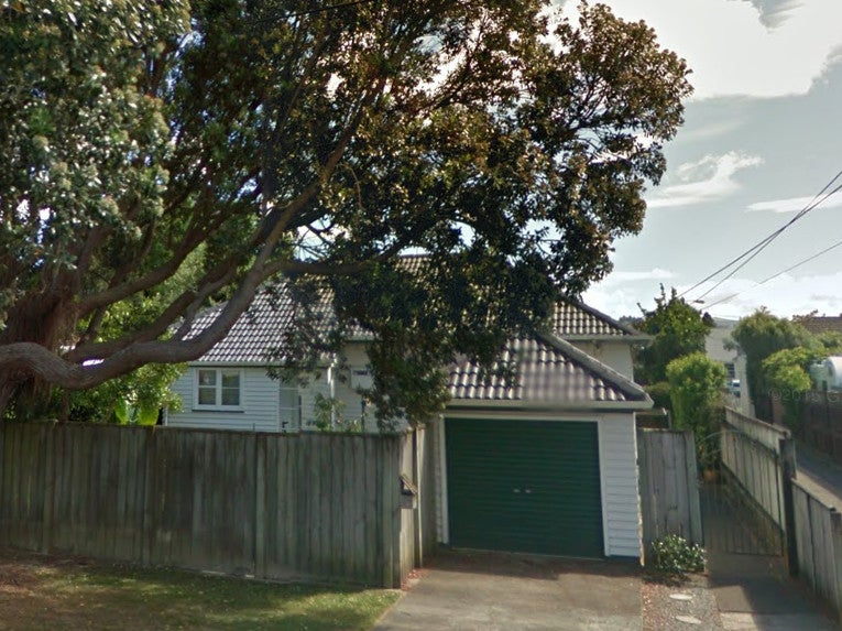 1/41 Thornycroft Avenue, Epuni, Lower Hutt - Carousel 1