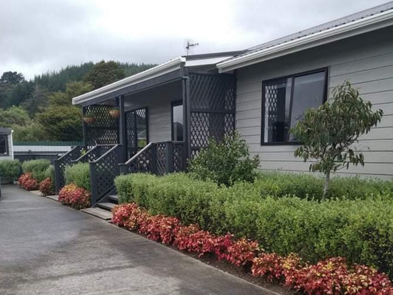 1116A Fergusson Drive, Clouston Park, Upper Hutt - Carousel 1