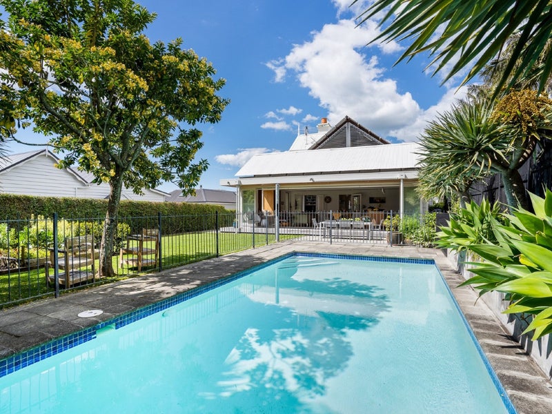 50 Hamilton Road, Herne Bay, Auckland - Carousel 1