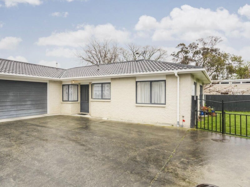 5 Harrow Place, Hokowhitu, Palmerston North - Carousel 1