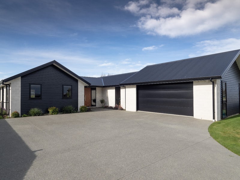 10 Waterford Road, TINWALD, ASHBURTON - Carousel 1