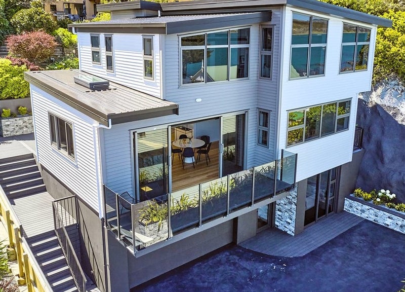 38A Moana Road, Plimmerton, Porirua - Carousel 1