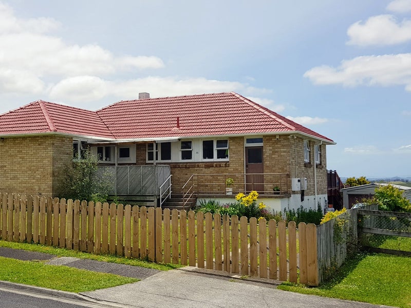 15 Emere Place, Meremere - Carousel 1